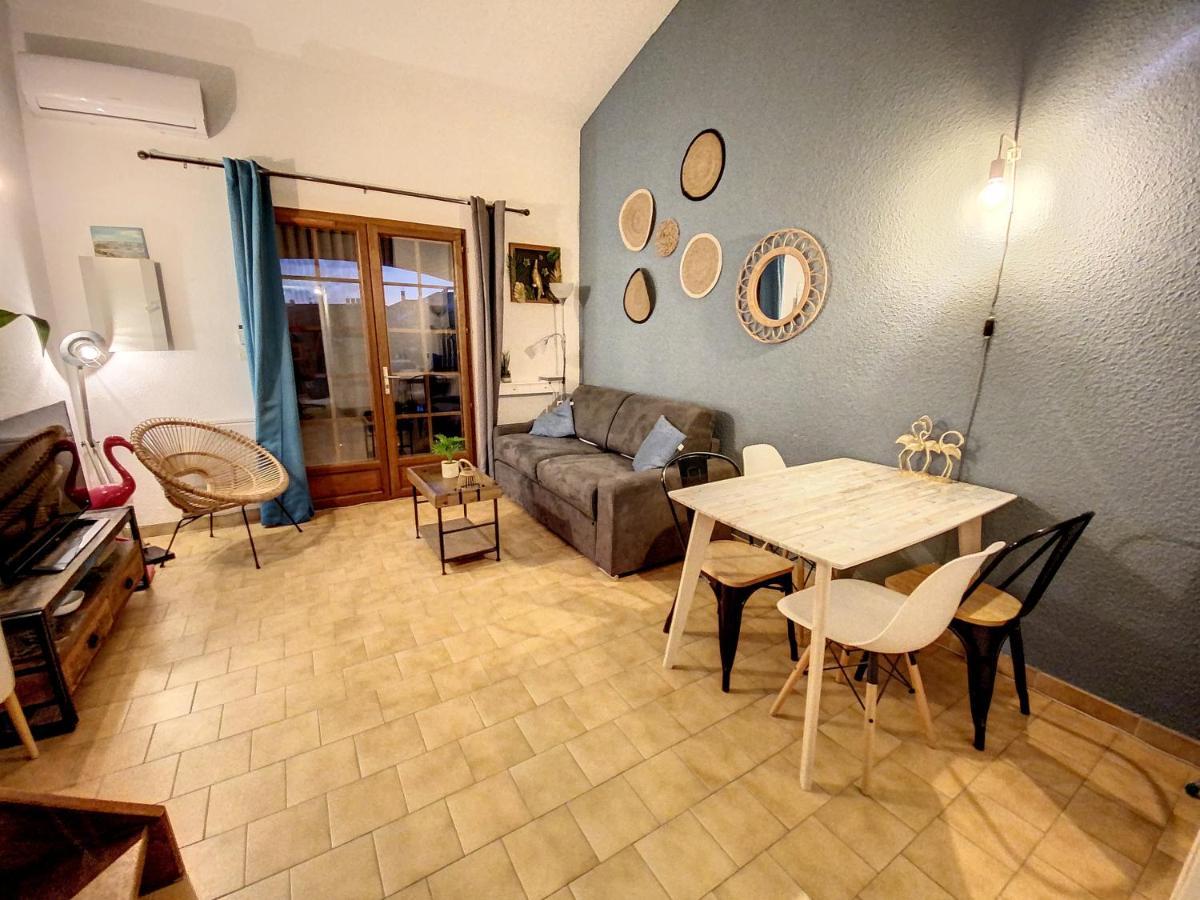 Apartamento Superbe Duplex Aux Saintes Terrasse Plein Sud 3*** Exterior foto